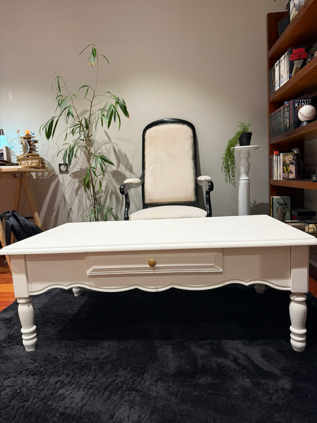 Table basse rénovée - Elégance & authenticité