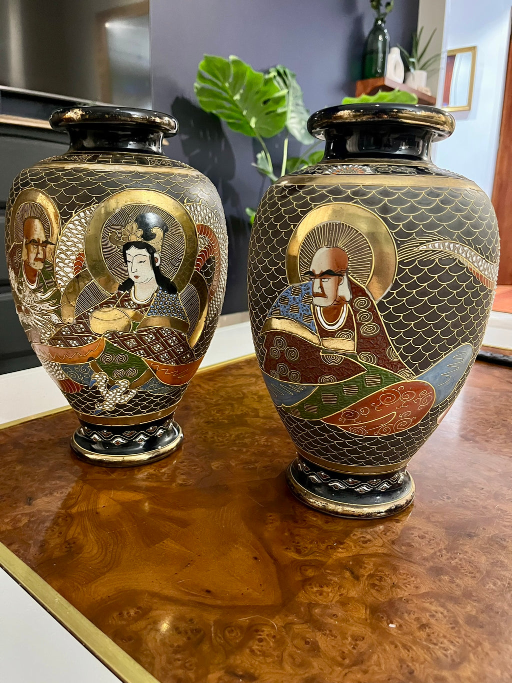 Elégance japonaise - Ensemble de vases couleur noir et noir